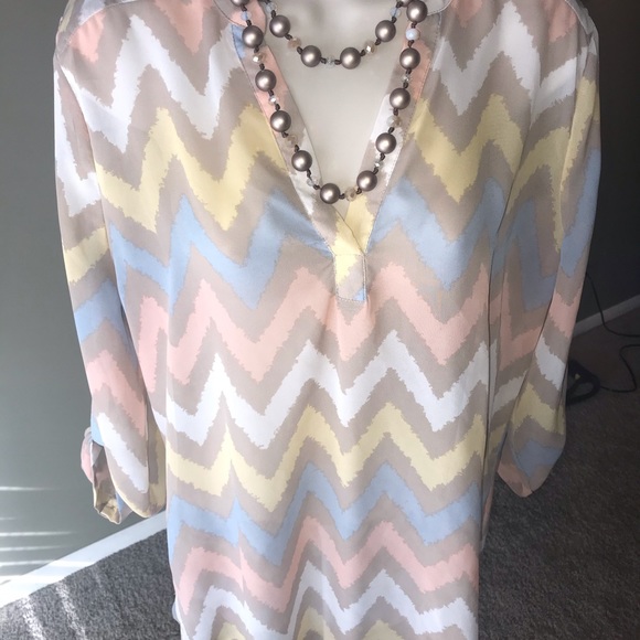 Colorful blouse - Picture 4 of 8